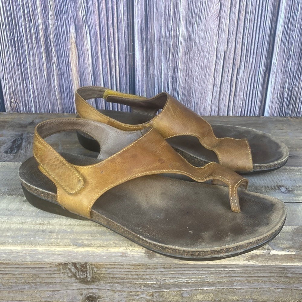 Dansko Reece Sandal Mango Waxy Burnished Leather- Size 40 EUR / 9.5 US
